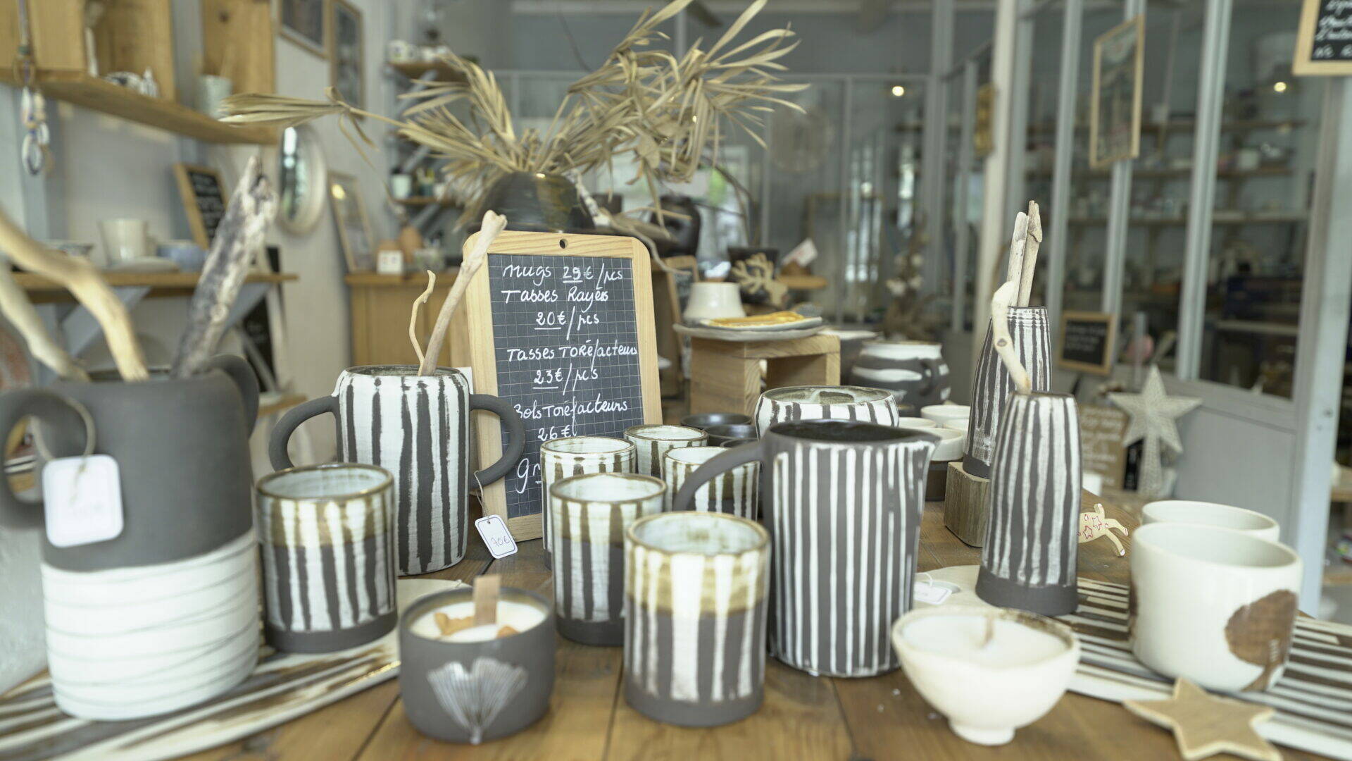 production-locale-martinique_saint-pierre_artisanat-dart_sable-et-cendre_poteries.jpg.jpg